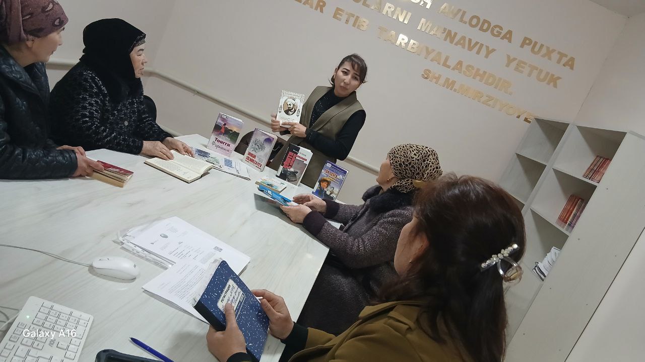 Guliston bo‘ston "  nomli  kitobing targ'iboti o'tkazildi.