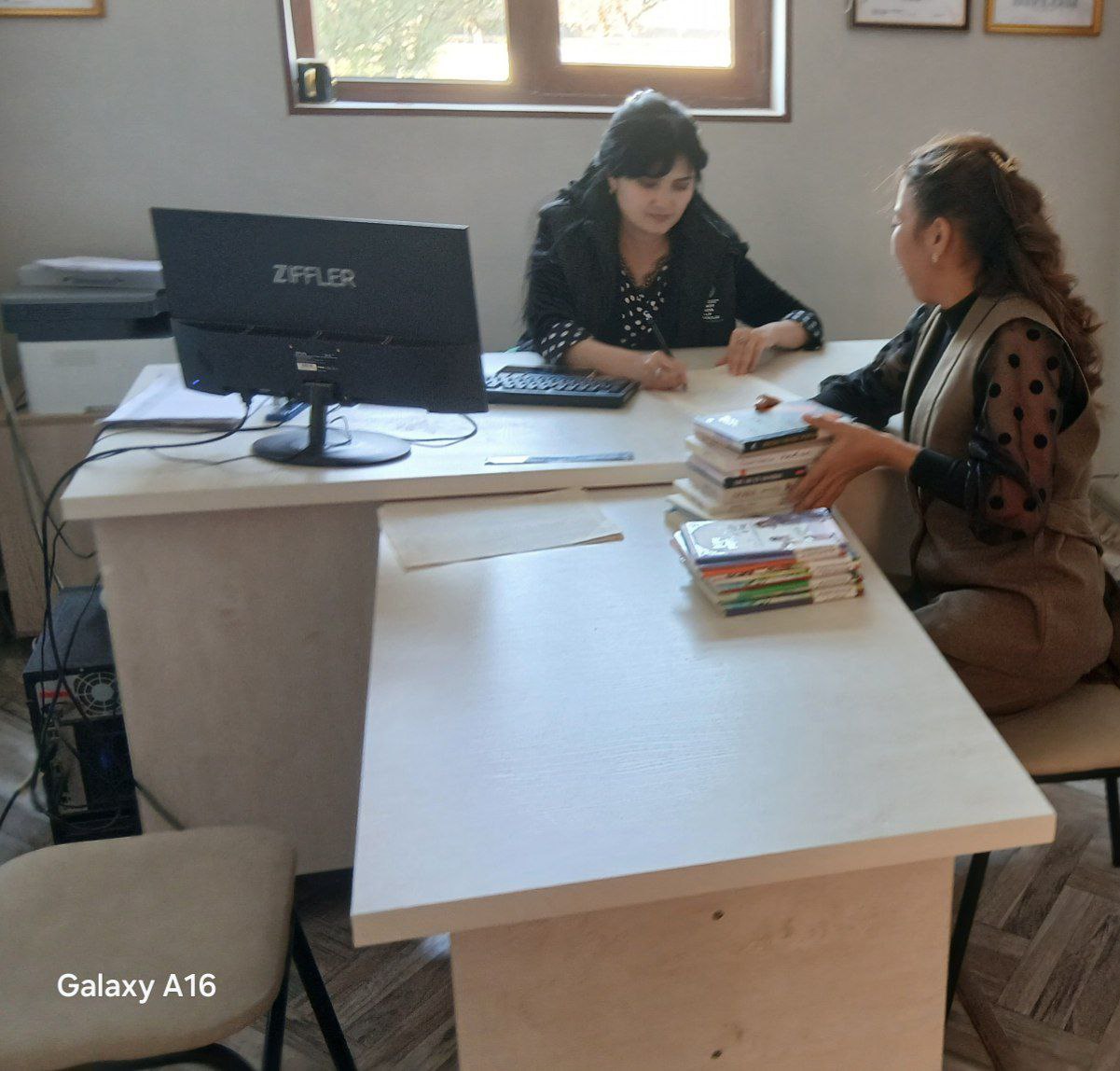 Do'stlik MFY ga borib, kitobxonlikni keng targ’ib qilish, kitobxonlik madaniyatini oshirish maqsadida  20 nomdagi adabiyotlarni o'qilgan kitoblarga almashtirilib kelindi.